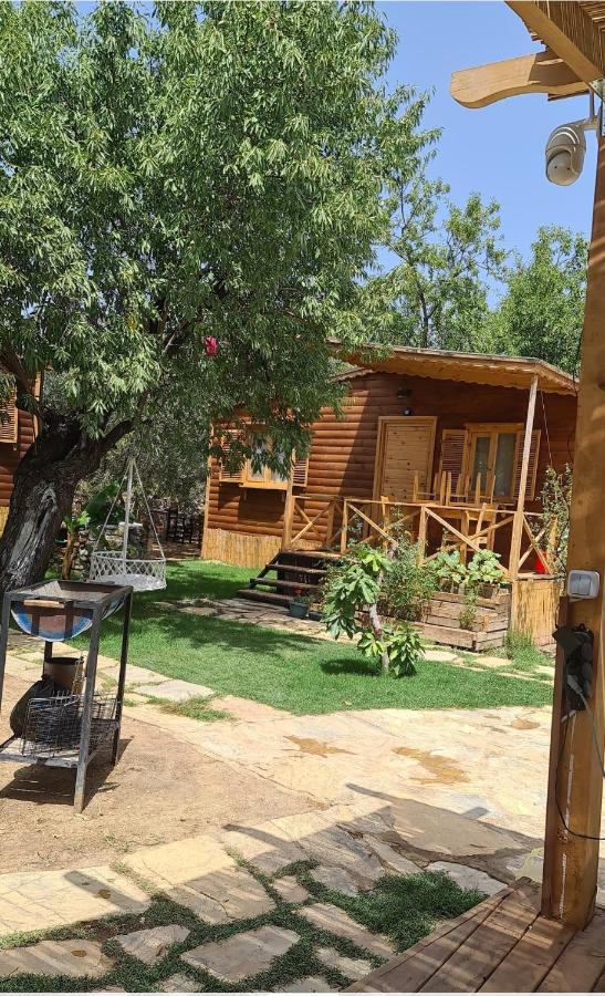 Derin Tas-Bungalow ดัตชา ภายนอก รูปภาพ